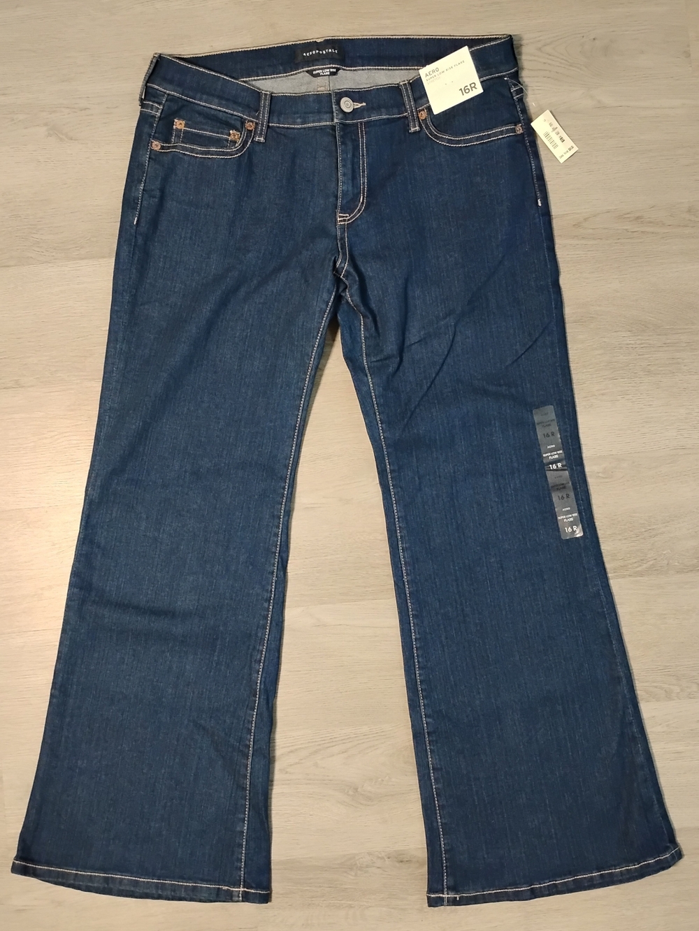 Aeropostale Deep Indigo Wide Leg Jeans. Size 16R. Waist -36 Inches New With Tags
